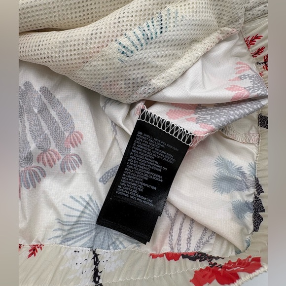 North Face Cactus Windbreaker - Picture 5 of 10